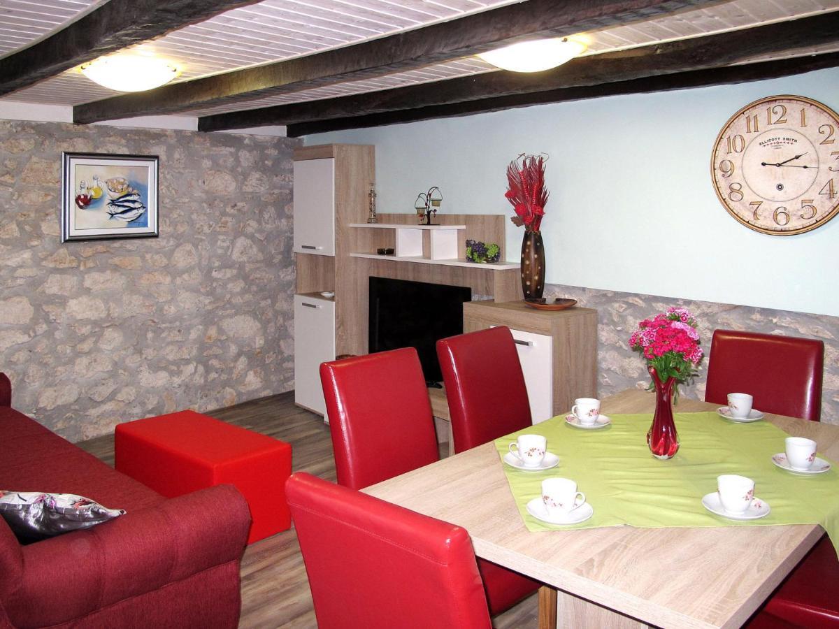 Holiday Home Matea - Mod207 By Interhome Martina Esterno foto